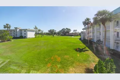 1700 Pine Valley Dr #207, Fort Myers, FL 33907 - Photo 7