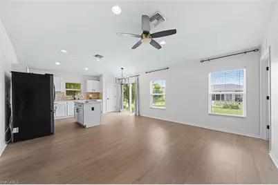 2104 NW 2nd Pl, Cape Coral, FL 33993 - Photo 17
