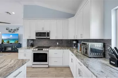 117 Sand Dollar Dr, Fort Myers Beach, FL 33931 - Photo 13