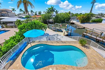 117 Sand Dollar Dr, Fort Myers Beach, FL 33931 - Photo 39