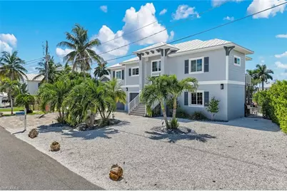 117 Sand Dollar Dr, Fort Myers Beach, FL 33931 - Photo 7