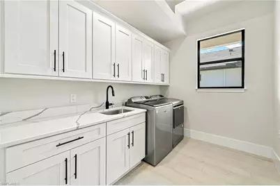 5025 Sorrento Ct, Cape Coral, FL 33904 - Photo 29