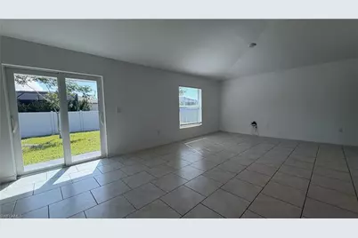 2901 NW 18th Pl, Cape Coral, FL 33993 - Photo 5