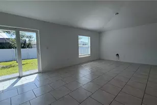 2901 NW 18th Pl, Cape Coral, FL 33993 - Photo 5