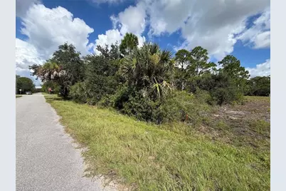 1184 Jacobs St, Port Charlotte, FL 33953 - Photo 5