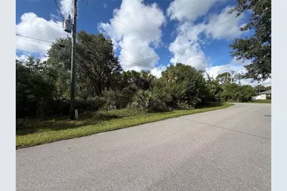 13305 Colborn Ave, Port Charlotte, FL 33953 - Photo 7