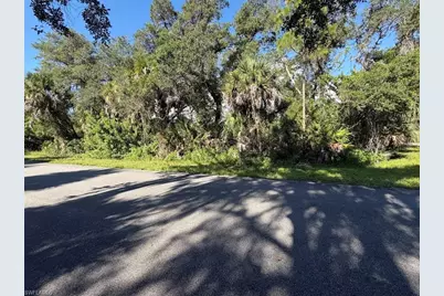13413 Pebble Ave, Port Charlotte, FL 33953 - Photo 7