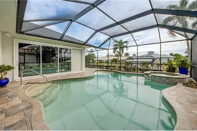 5217 SW 9th Pl, Cape Coral, FL 33914 - Photo 5