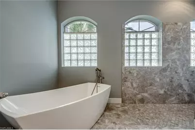 5217 SW 9th Pl, Cape Coral, FL 33914 - Photo 23