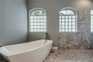 5217 SW 9th Pl, Cape Coral, FL 33914 - Photo 23