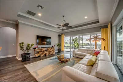 5217 SW 9th Pl, Cape Coral, FL 33914 - Photo 13