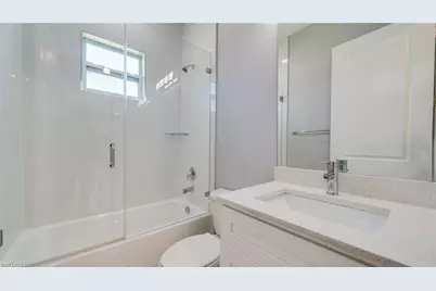 1117 NE 11th Ter, Cape Coral, FL 33909 - Photo 17