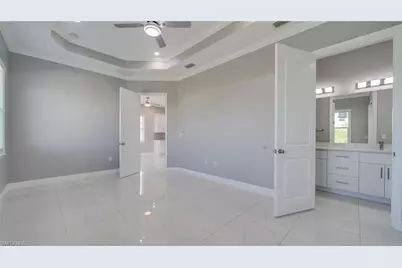 1117 NE 11th Ter, Cape Coral, FL 33909 - Photo 21