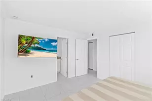 3225 E Riverside Dr, Fort Myers, FL 33916 - Photo 7