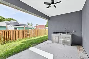 2983 Dunbar Ave, Fort Myers, FL 33916 - Photo 15