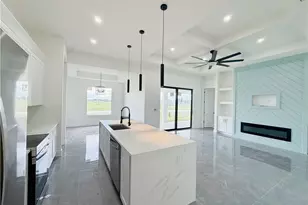 9031 Lamkin Cir, Labelle, FL 33935 - Photo 13