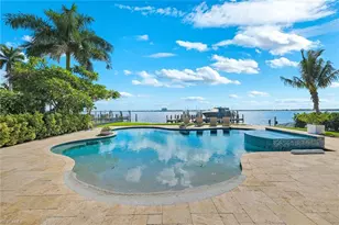 5327 Nautilus Dr, Cape Coral, FL 33904 - Photo 37