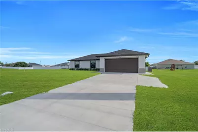 508 Kismet Pkwy W, Cape Coral, FL 33993 - Photo 3