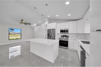 508 Kismet Pkwy W, Cape Coral, FL 33993 - Photo 7
