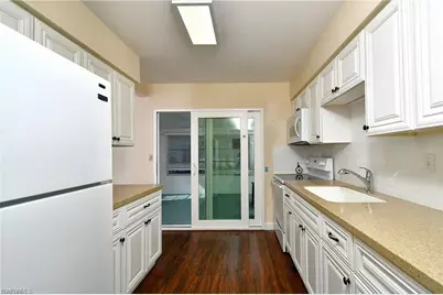 13 Hamlin Ct, Lehigh Acres, FL 33936 - Photo 15