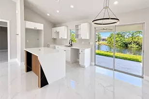 2409 NE 19th Ave, Cape Coral, FL 33909 - Photo 11