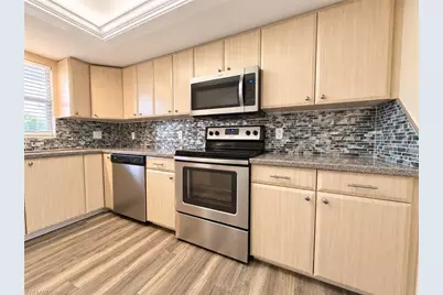 1022 SE 46th St #1D, Cape Coral, FL 33904 - Photo 3