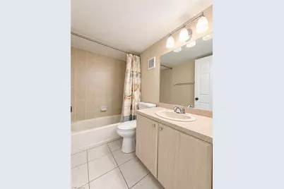 1022 SE 46th St #1D, Cape Coral, FL 33904 - Photo 9