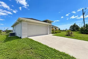 2509 NE 19th Ave, Cape Coral, FL 33909 - Photo 17