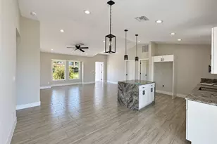 2509 NE 19th Ave, Cape Coral, FL 33909 - Photo 15