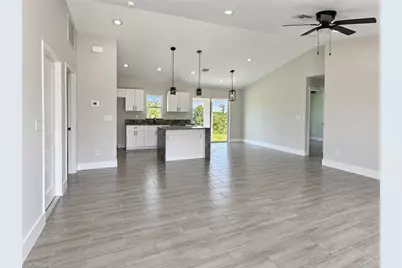 2509 NE 19th Ave, Cape Coral, FL 33909 - Photo 5