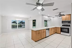 1432 SE 11th Pl, Cape Coral, FL 33990 - Photo 5