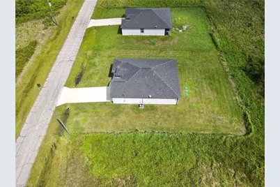 9040 Bamboo Cir, Labelle, FL 33935 - Photo 27