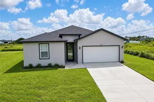 9040 Bamboo Cir, Labelle, FL 33935 - Photo 1