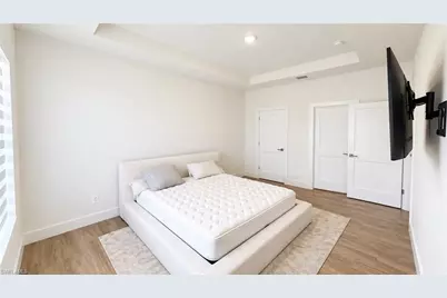 9040 Bamboo Cir, Labelle, FL 33935 - Photo 15