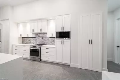 209 Chiquita Blvd N, Cape Coral, FL 33993 - Photo 17