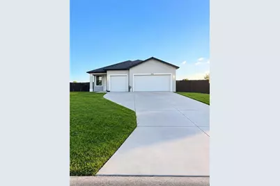 9026 W Mac Ct, Labelle, FL 33935 - Photo 1