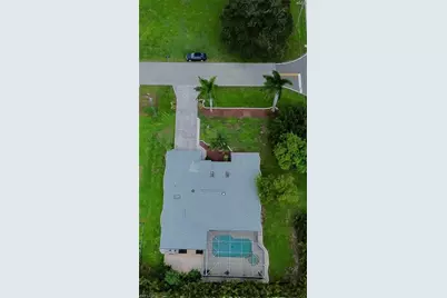 428 SW 5th St, Cape Coral, FL 33991 - Photo 3