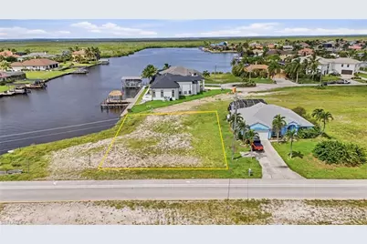 932 Old Burnt Store Rd N, Cape Coral, FL 33993 - Photo 5