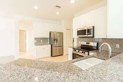 10615 Camarelle Cir, Fort Myers, FL 33913 - Photo 15