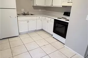 464 Carolina Ave, Fort Myers, FL 33905 - Photo 7