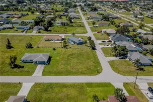 2308 NE 23rd Pl, Cape Coral, FL 33909 - Photo 1