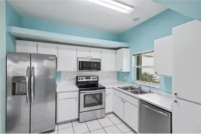 10708 Blue Bimini Cir, Estero, FL 33928 - Photo 3
