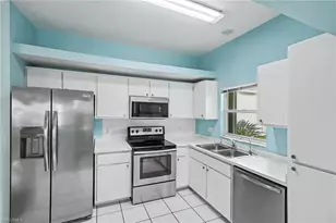 10708 Blue Bimini Cir, Estero, FL 33928 - Photo 3
