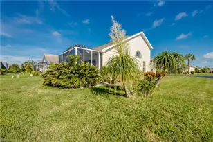 3800 Gloxinia Dr, North Fort Myers, FL 33917 - Photo 39