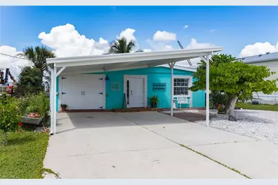 847 Oak St, Fort Myers Beach, FL 33931 - Photo 3