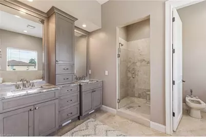 3810 SW 19th Pl, Cape Coral, FL 33914 - Photo 23