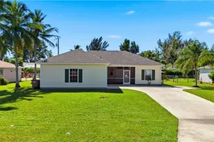 318 SE 21st St, Cape Coral, FL 33990 - Photo 1