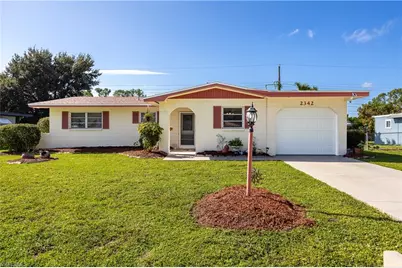 2342 Burton Ave, Fort Myers, FL 33907 - Photo 1