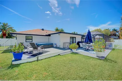 1089 N Town and River Dr, Fort Myers, FL 33919 - Photo 23