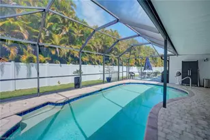 1089 N Town and River Dr, Fort Myers, FL 33919 - Photo 19